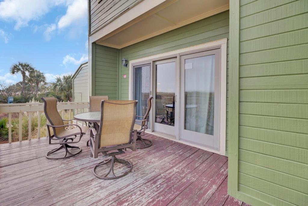 Holiday home Mariners Walk 12a By Wild Dunes, Oceanfront *