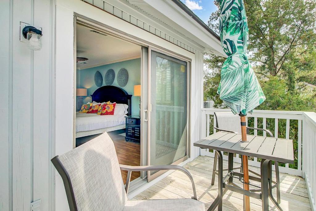 Lagoon 32 By Wild Dunes, In Core Holiday home