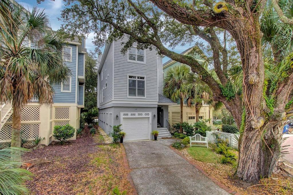 Holiday home Grand Pavilion 67 By Wild Dunes, In Core Isle of Palms