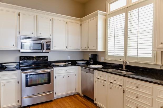 Grand Pavilion 60 By Wild Dunes, Oceanfront Holiday home *