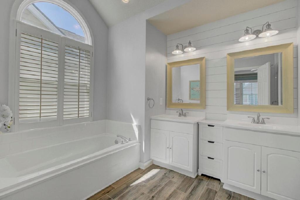 Holiday home Grand Pavilion 42 By Wild Dunes, In Core Isle of Palms