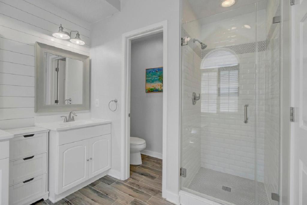 Grand Pavilion 42 By Wild Dunes, In Core