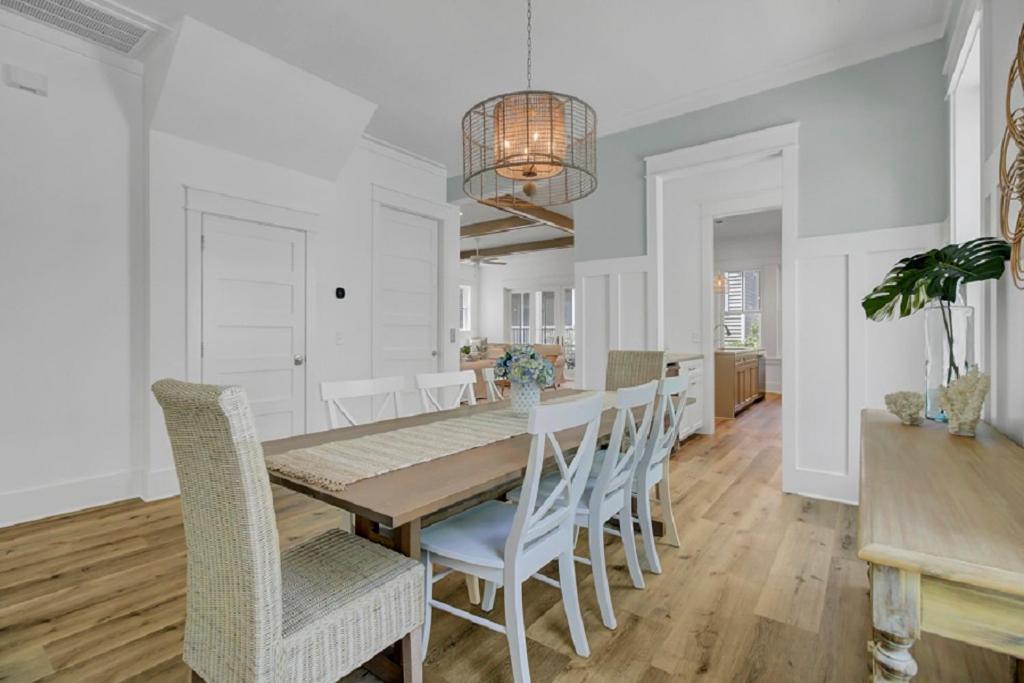Holiday home Grand Pavilion 35 By Wild Dunes, Luxury In Core With Amenity Access Isle of Palms
