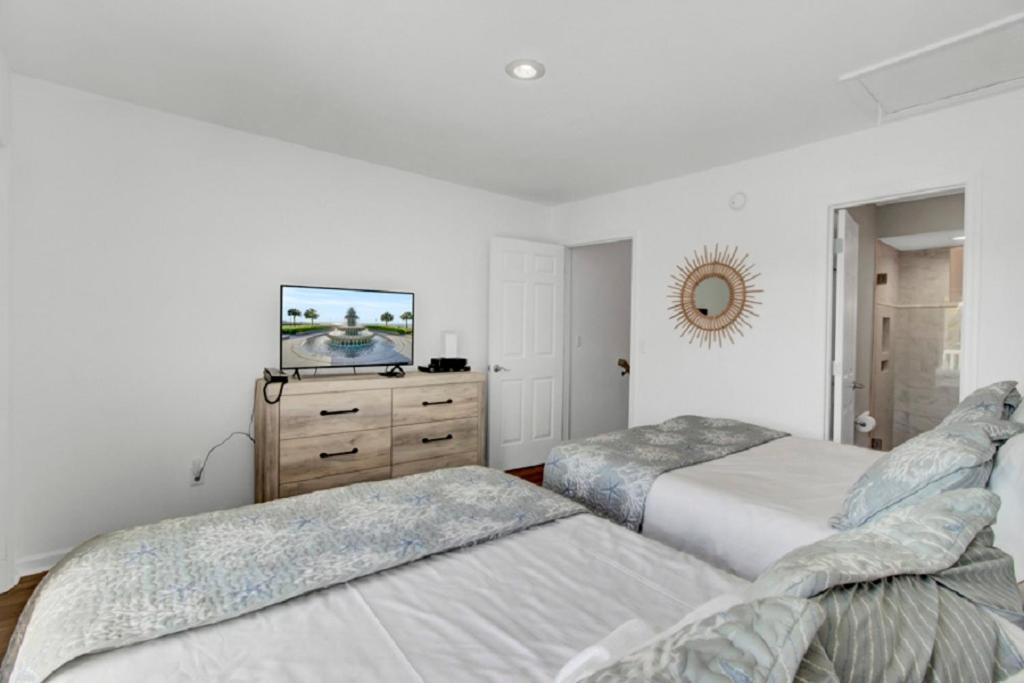 Racquet Club 20 By Wild Dunes, In Core *