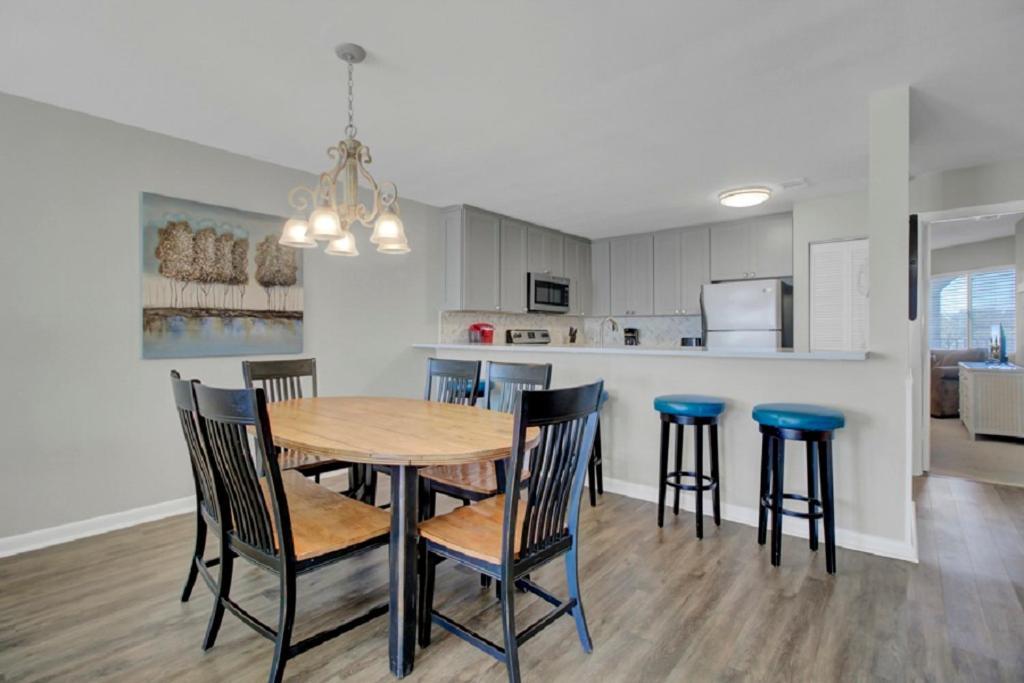 Holiday home Seascape 213 By Wild Dunes, Oceanfront *