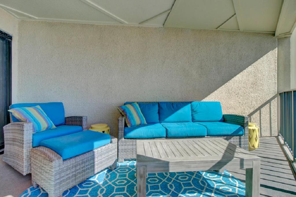 Holiday home Seascape 213 By Wild Dunes, Oceanfront