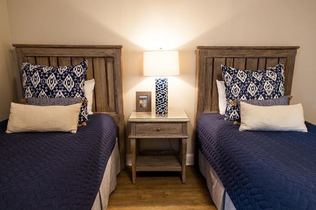 Shipwatch 104a By Wild Dunes, Oceanfront Holiday home *