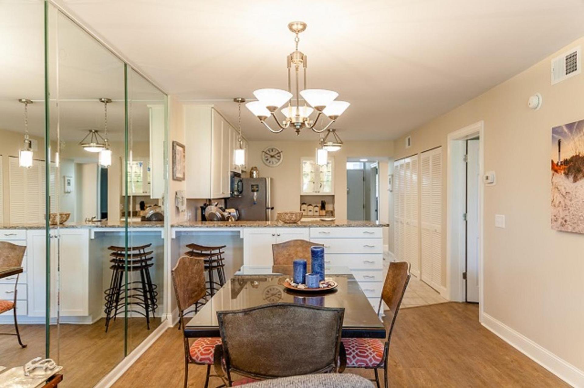 Shipwatch 104a By Wild Dunes, Oceanfront Holiday home *
