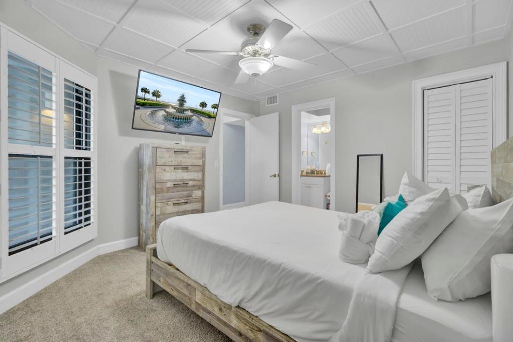 Shipwatch 115c By Wild Dunes, Oceanfront Holiday home *