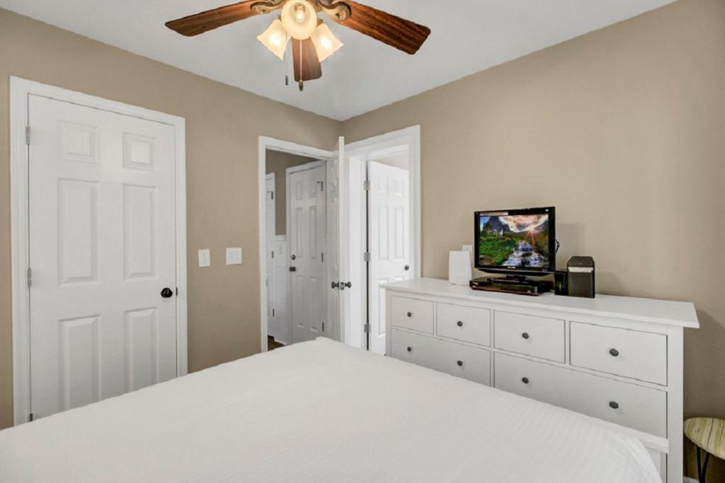 Summer Dunes Lane 1 By Wild Dunes, Ocean View Holiday home *