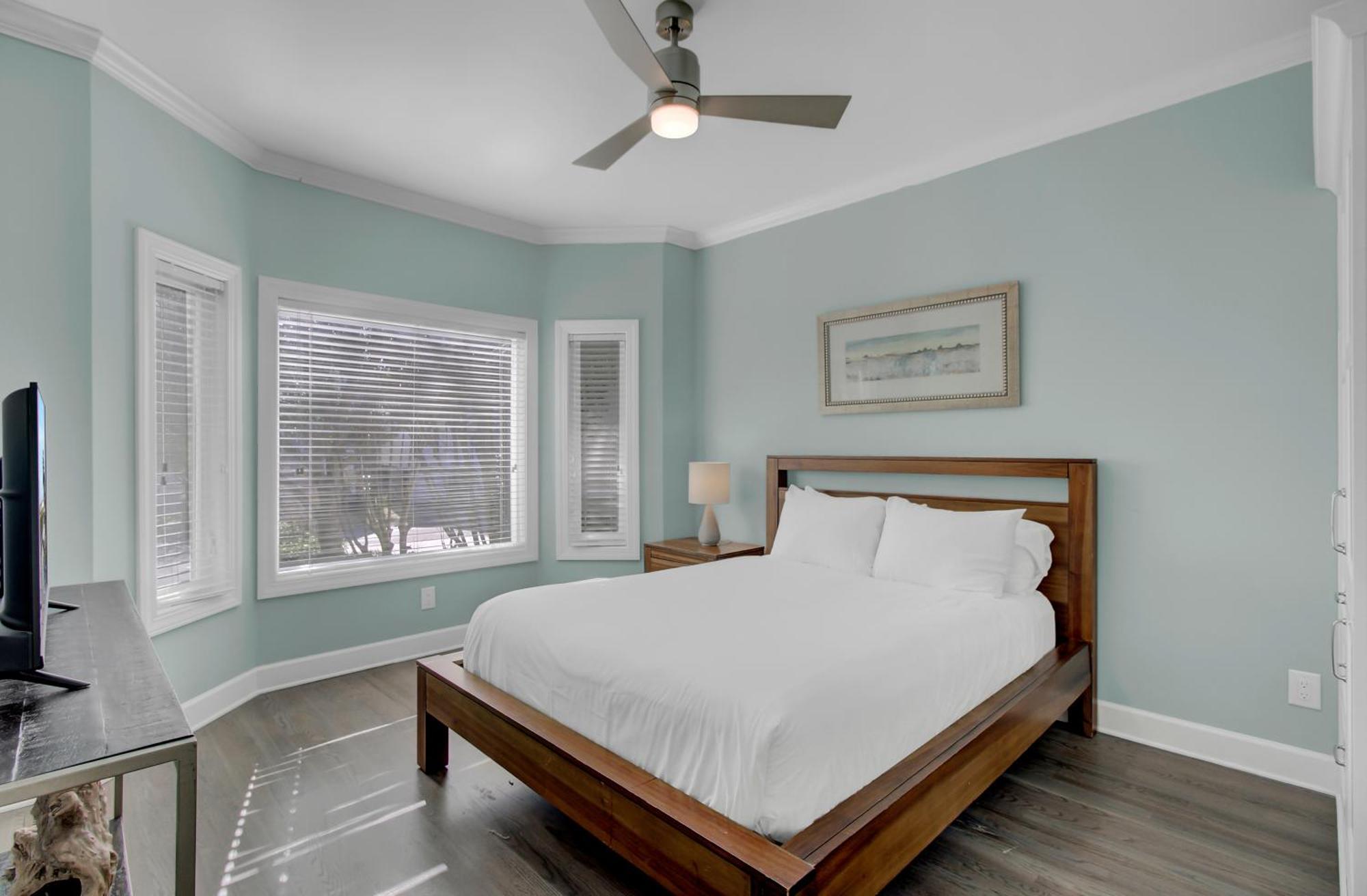 Yacht Harbor Court 31 By Wild Dunes, Marina View