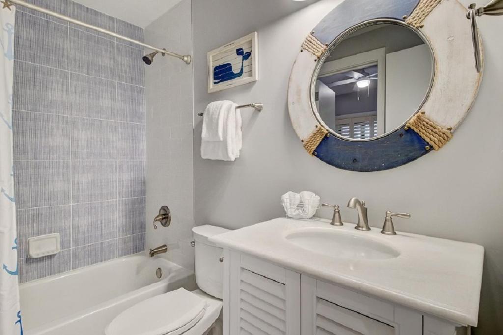Holiday home Ocean Club 1208 By Wild Dunes, Oceanfront *