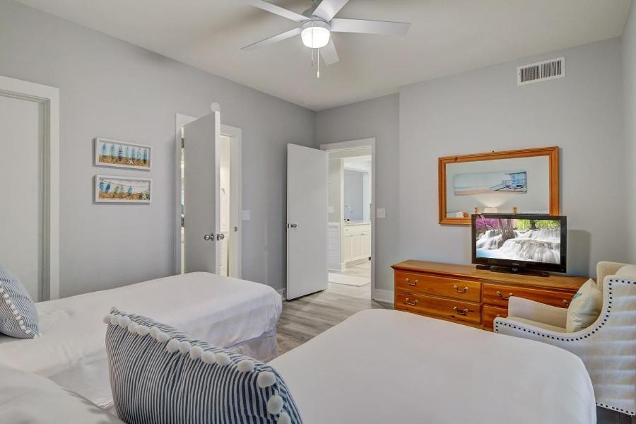 Ocean Club 1208 By Wild Dunes, Oceanfront Holiday home