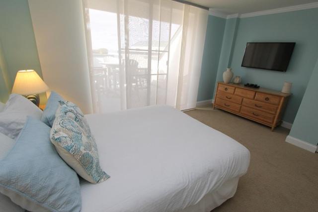 Shipwatch 405a By Wild Dunes, Oceanfront *