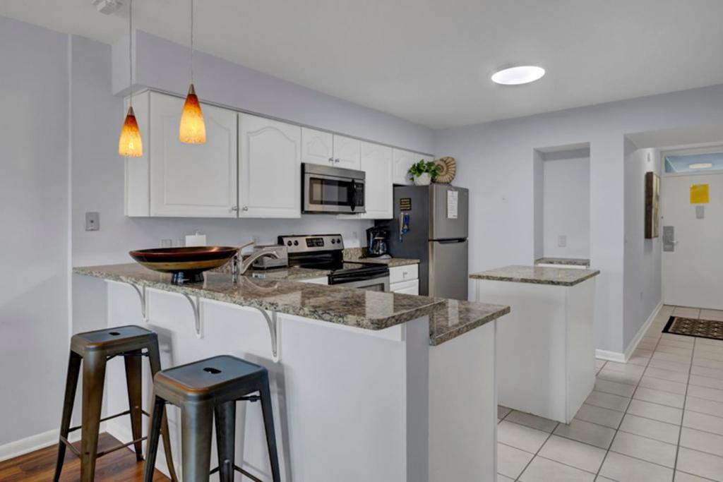 Shipwatch 110b By Wild Dunes, Ocean View Holiday home
