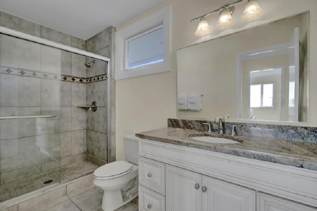 Holiday home Seagrove 2d By Wild Dunes, Oceanfront Isle of Palms