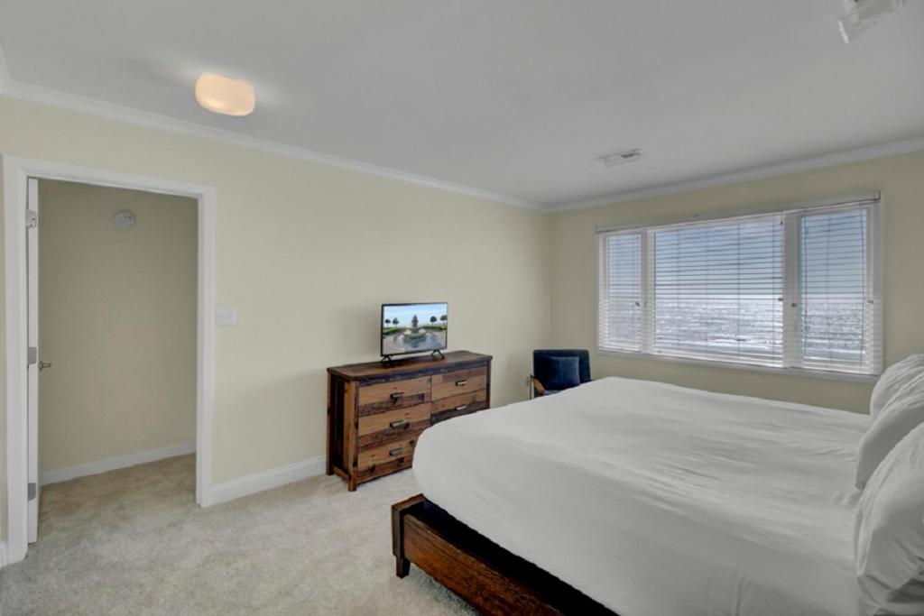 Seagrove 2d By Wild Dunes, Oceanfront Isle of Palms