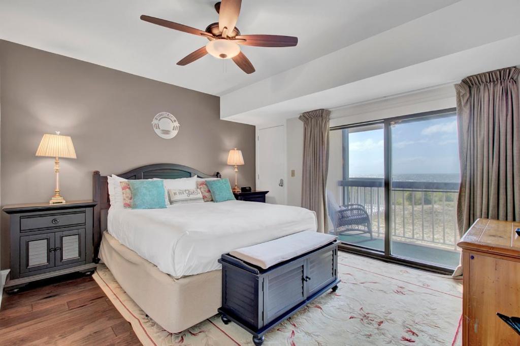 Holiday home Ocean Club 4103 By Wild Dunes, Oceanfront *