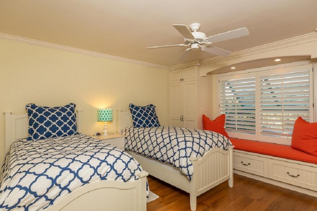 Club 42 By Wild Dunes, Oceanfront Holiday home *