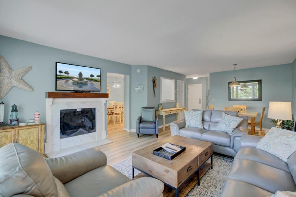 Racquet Club 7 By Wild Dunes, In Core *