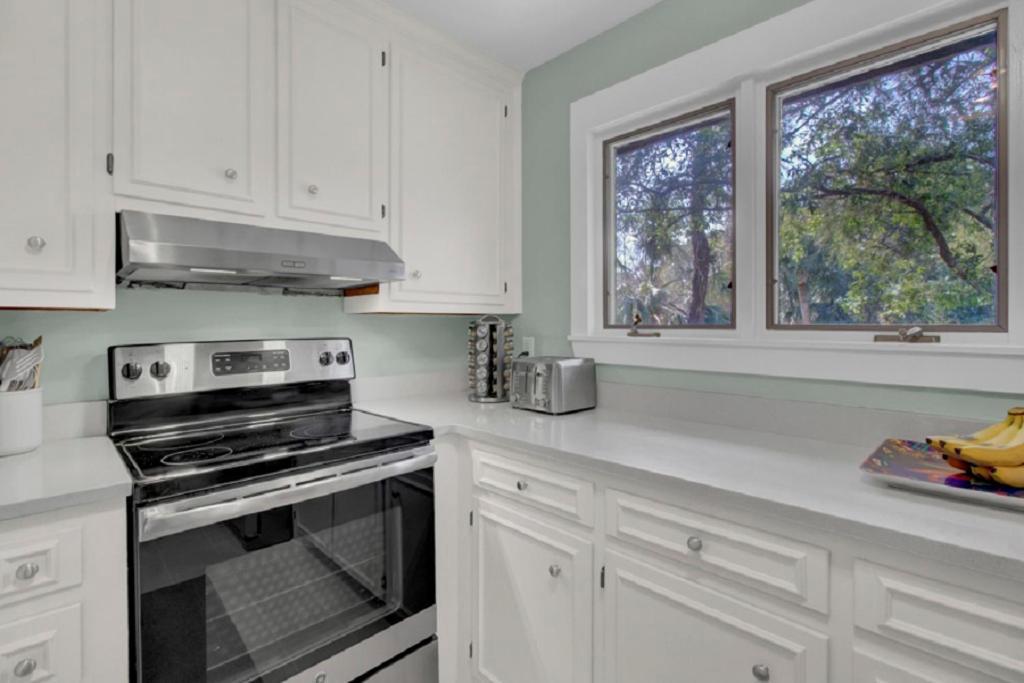 Holiday home Twin Oaks 40 By Wild Dunes, In Core