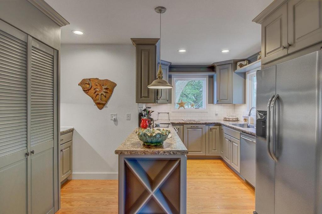 Holiday home Twin Oaks 26 By Wild Dunes, With Golf View *