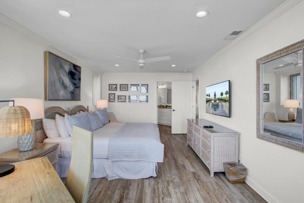Summerhouse 301 By Wild Dunes, Oceanfront * Isle of Palms