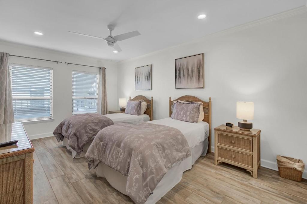 Holiday home Summerhouse 301 By Wild Dunes, Oceanfront *