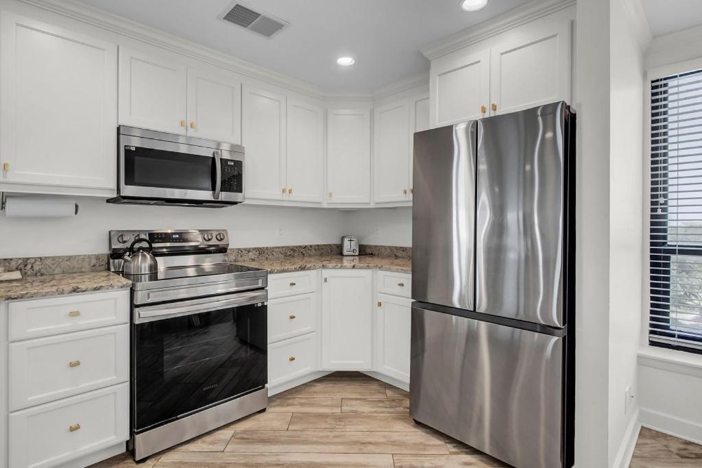 Summerhouse 301 By Wild Dunes, Oceanfront Isle of Palms
