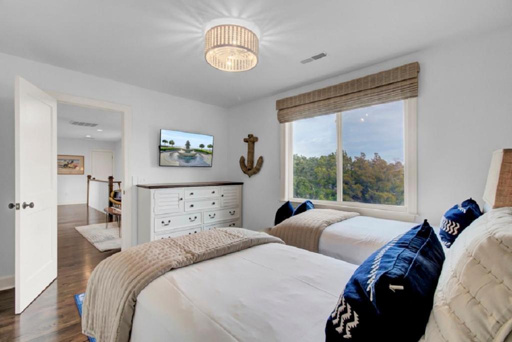 Seagrass Lane 25 By Wild Dunes, With Marsh View And Amenity Access Holiday home