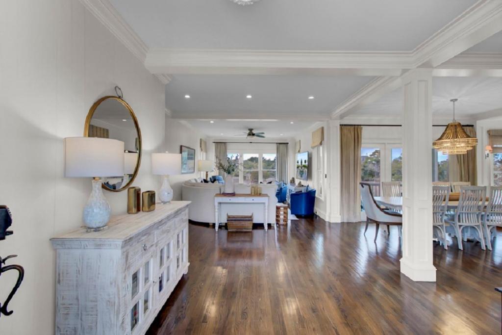 Seagrass Lane 25 By Wild Dunes, With Marsh View And Amenity Access