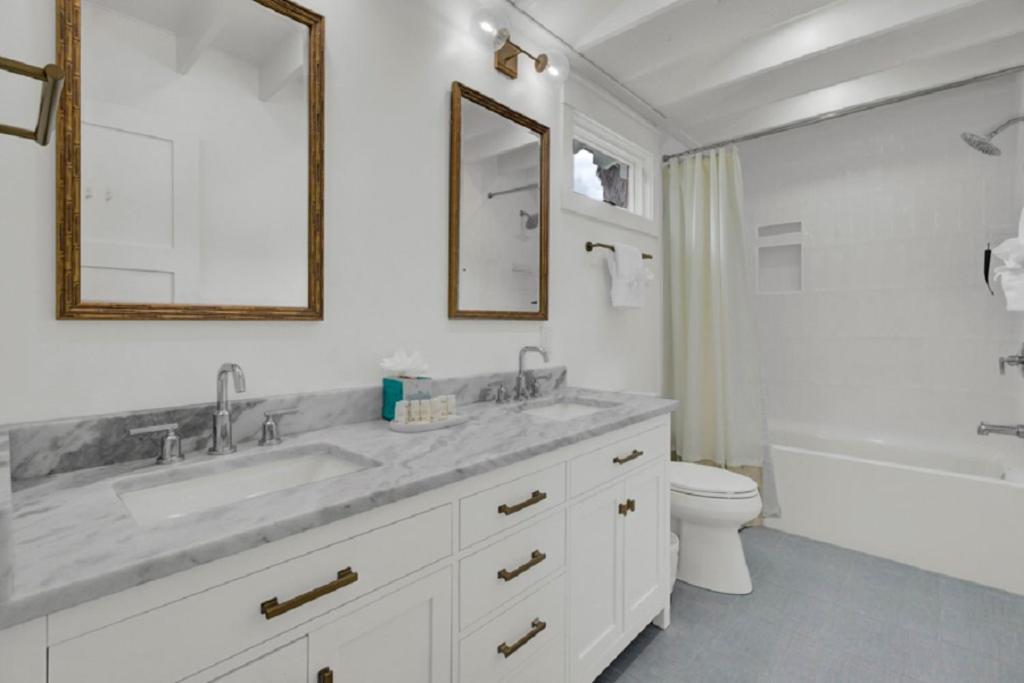 Sandcrab Court 22 By Wild Dunes, Luxury Isle of Palms