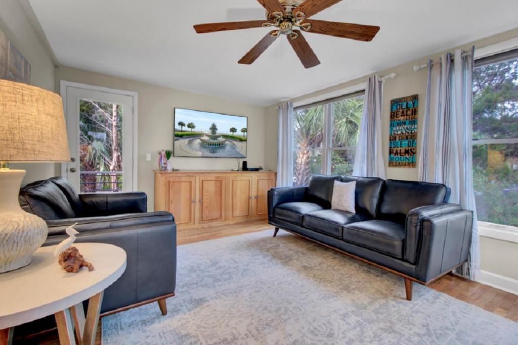 Holiday home Sandcrab Court 2 By Wild Dunes, With Amenities *