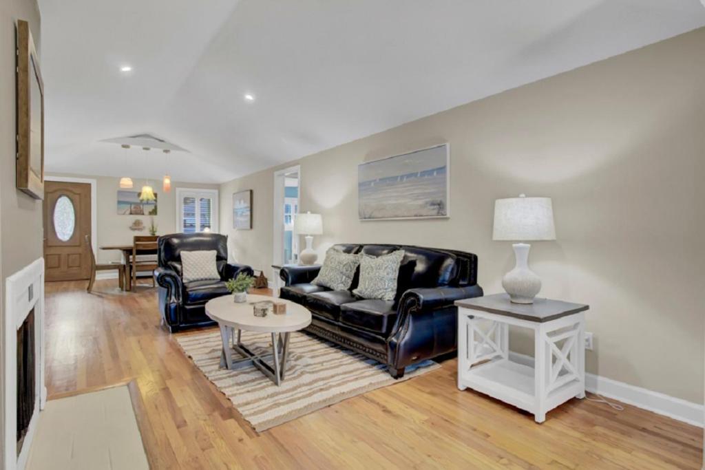 Sandcrab Court 2 By Wild Dunes, With Amenities