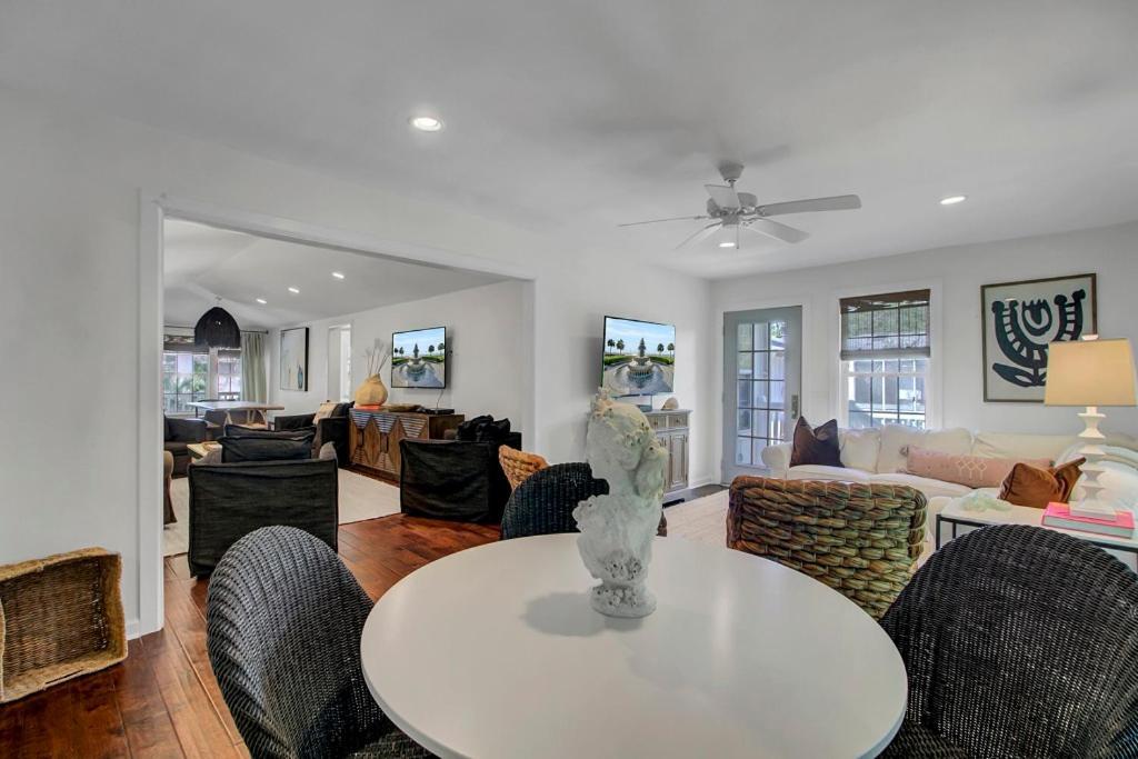 Sandcrab Court 18 By Wild Dunes, With Amenities Holiday home Isle of Palms