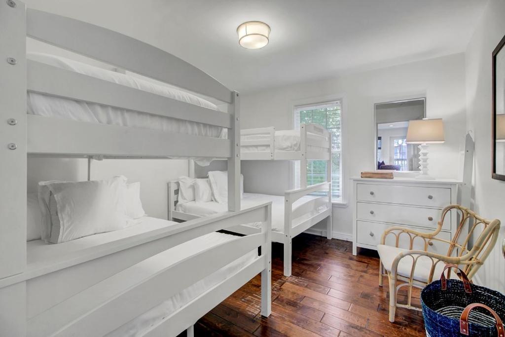 Sandcrab Court 18 By Wild Dunes, With Amenities Isle of Palms