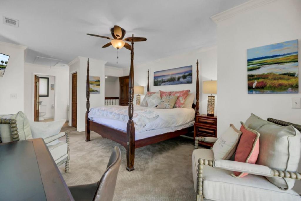 Racquet Club 37 By Wild Dunes, In Core Holiday home