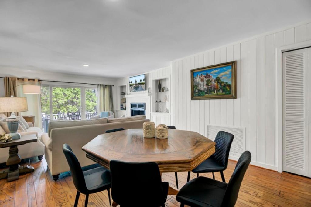 Holiday home Racquet Club 37 By Wild Dunes, In Core Isle of Palms