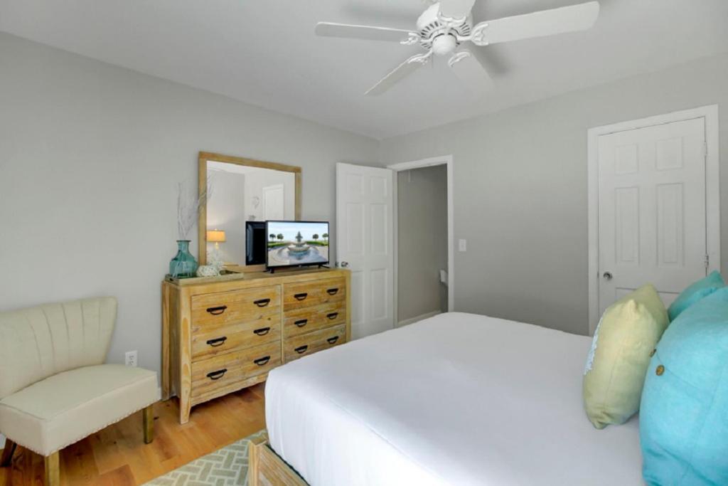 Holiday home Racquet Club 2 By Wild Dunes, In Core *