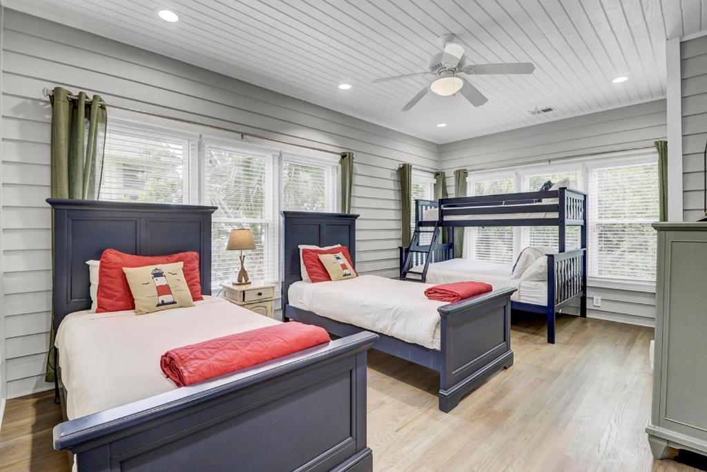 Grand Pavilion 71 By Wild Dunes, In Core With Amenity Access Holiday home Isle of Palms