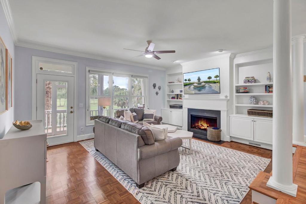Commons Court 3 By Wild Dunes, Golf Course View
