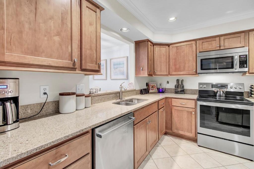 Commons Court 3 By Wild Dunes, Golf Course View Isle of Palms
