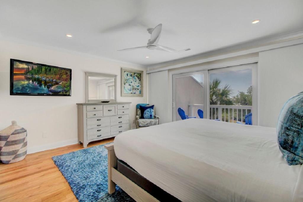 Club 25 By Wild Dunes, Oceanfront *