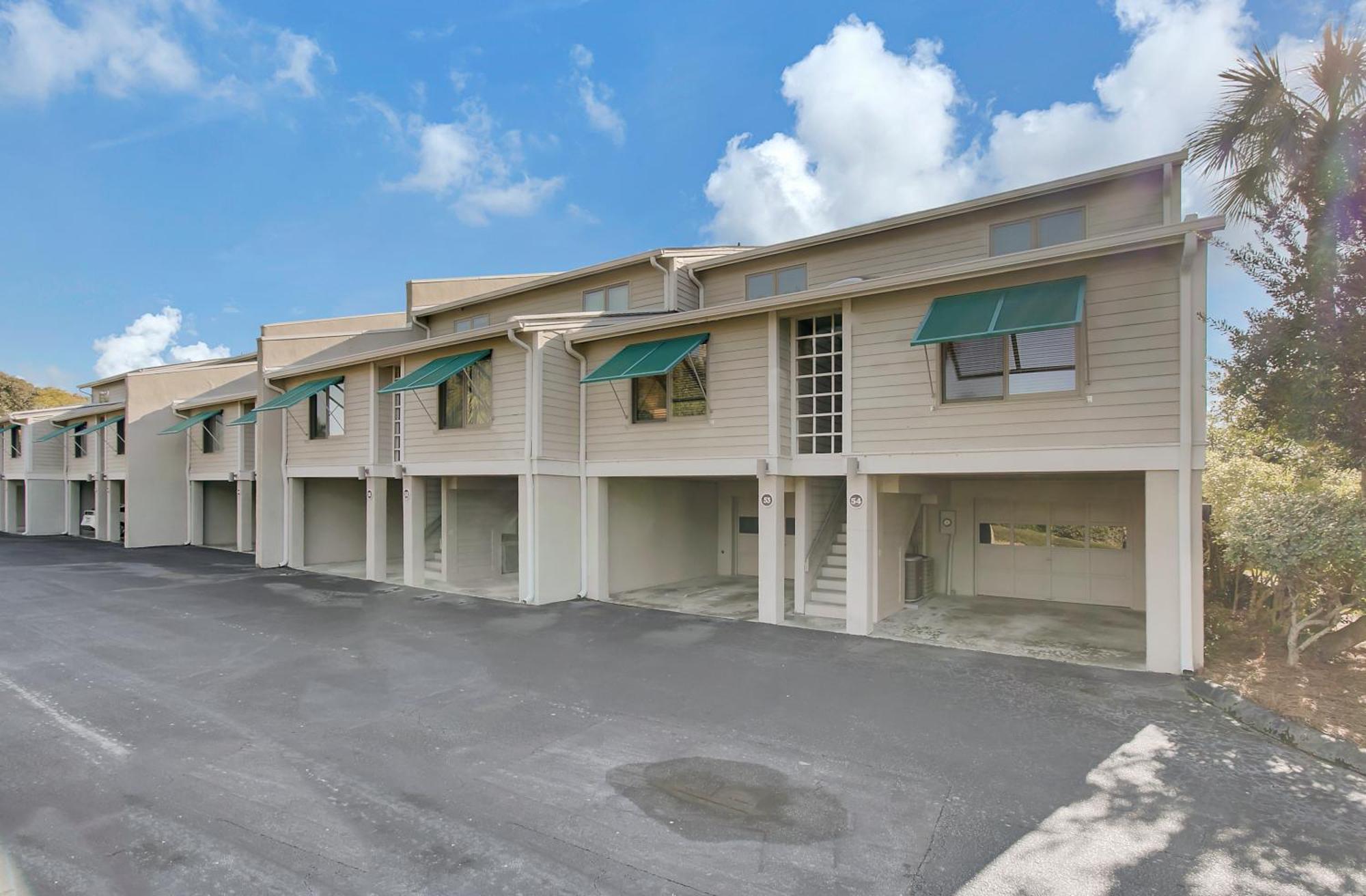 Club 53 By Wild Dunes, Oceanfront Holiday home *
