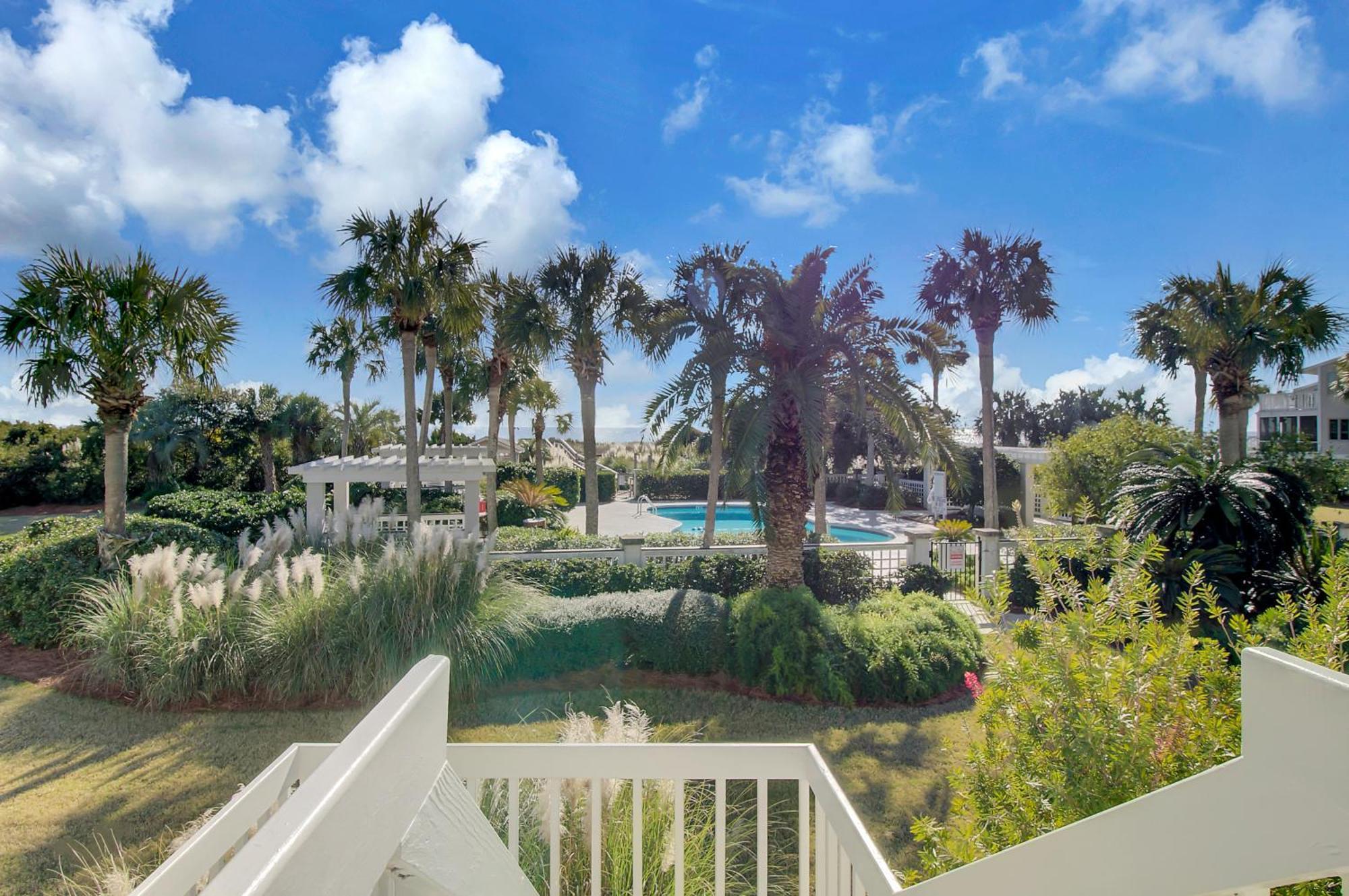 Club 53 By Wild Dunes, Oceanfront Holiday home