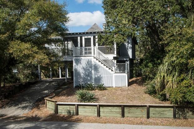 Sandpiper Court 8 By Wild Dunes, With Amenities Holiday home Isle of Palms