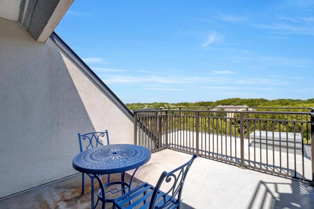 Shipwatch 408a By Wild Dunes, Oceanfront *