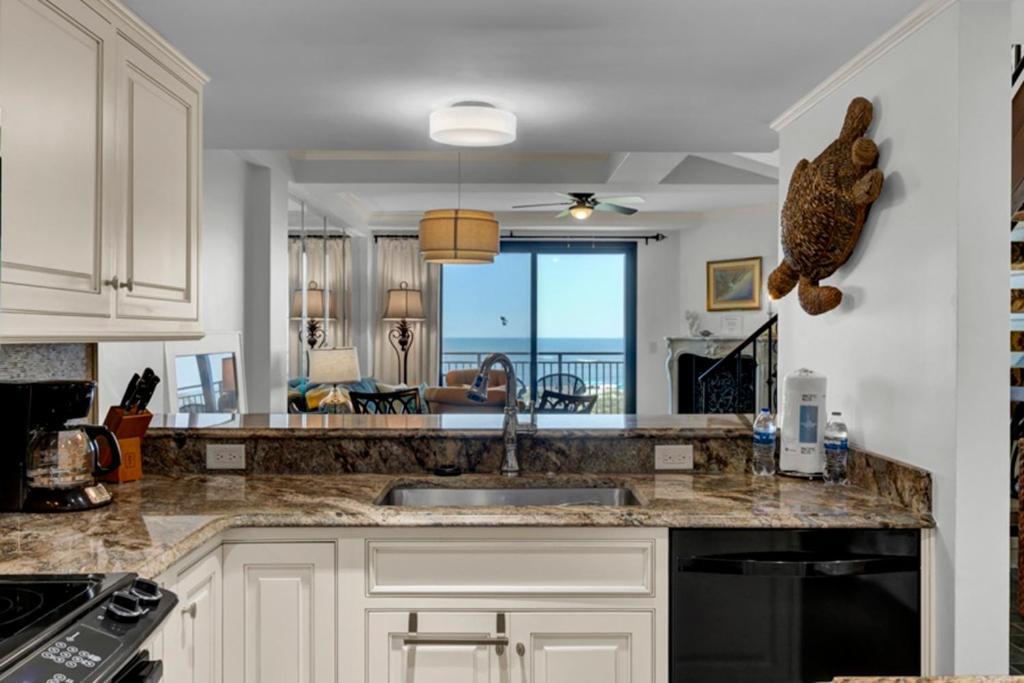 Holiday home Shipwatch 408a By Wild Dunes, Oceanfront *