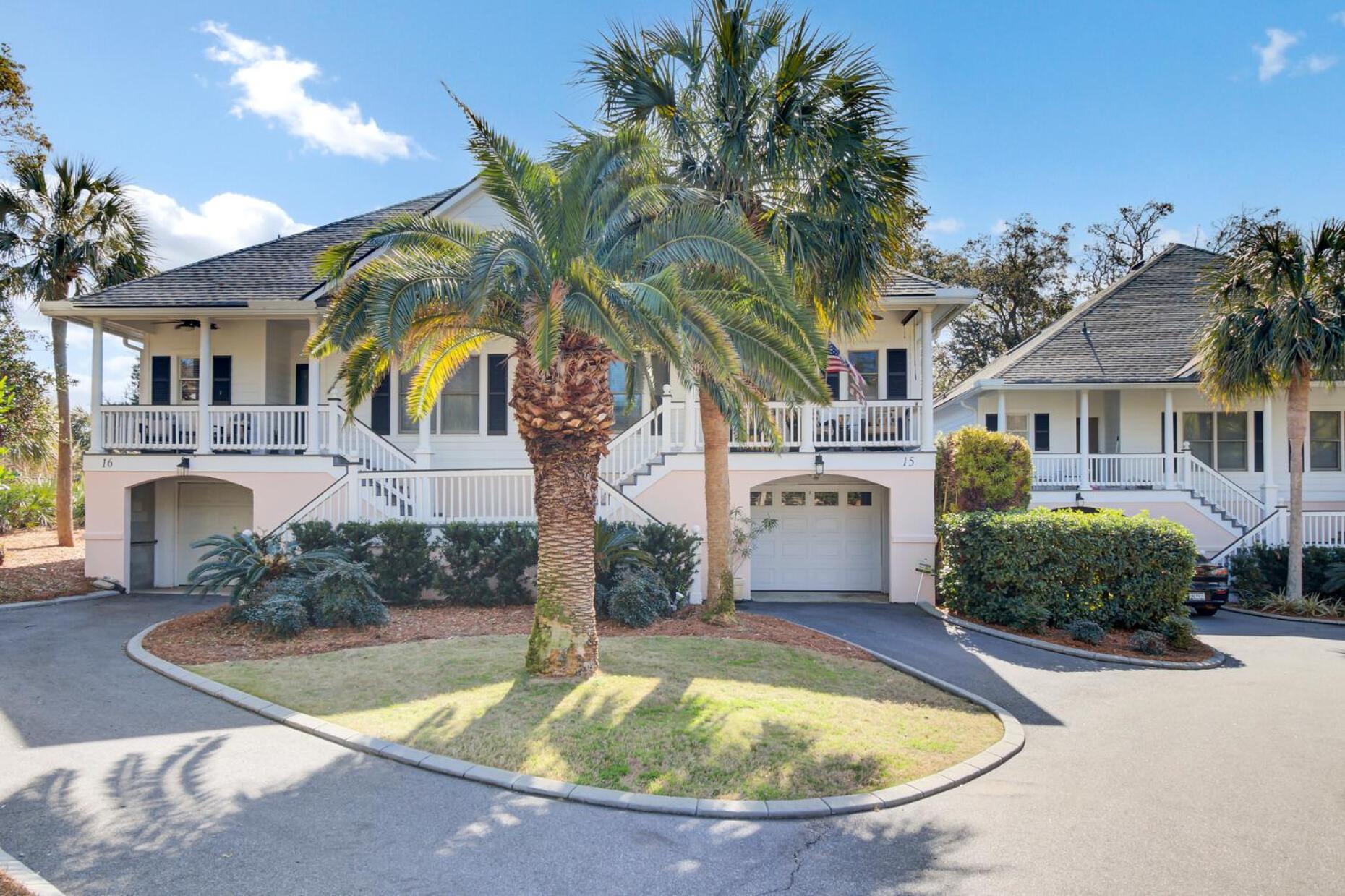 Links Clubhouse 15 * Isle of Palms