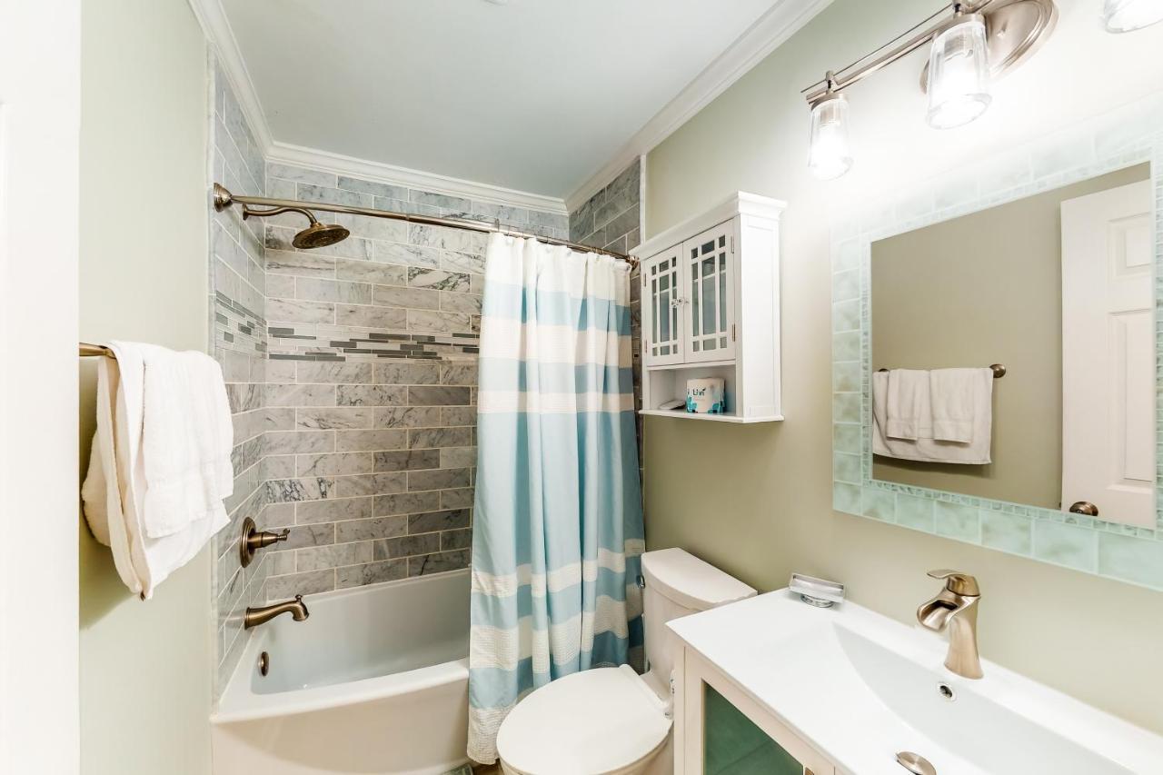 Villa Oceanside 212-c